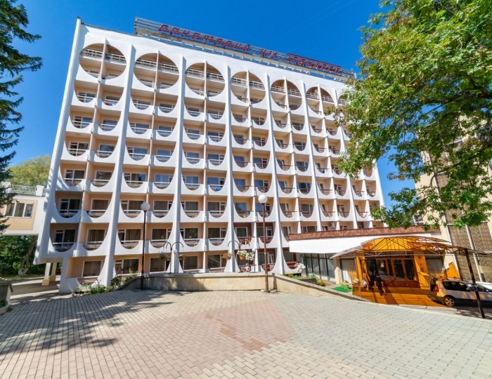 Внешний вид и территория - Санаторий «им. Горького» Кисловодск