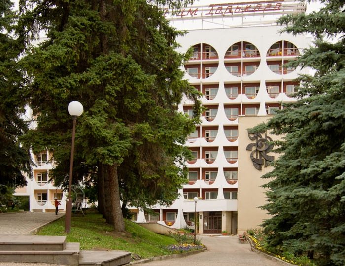 Внешний вид и территория - Санаторий «им. Горького» Кисловодск